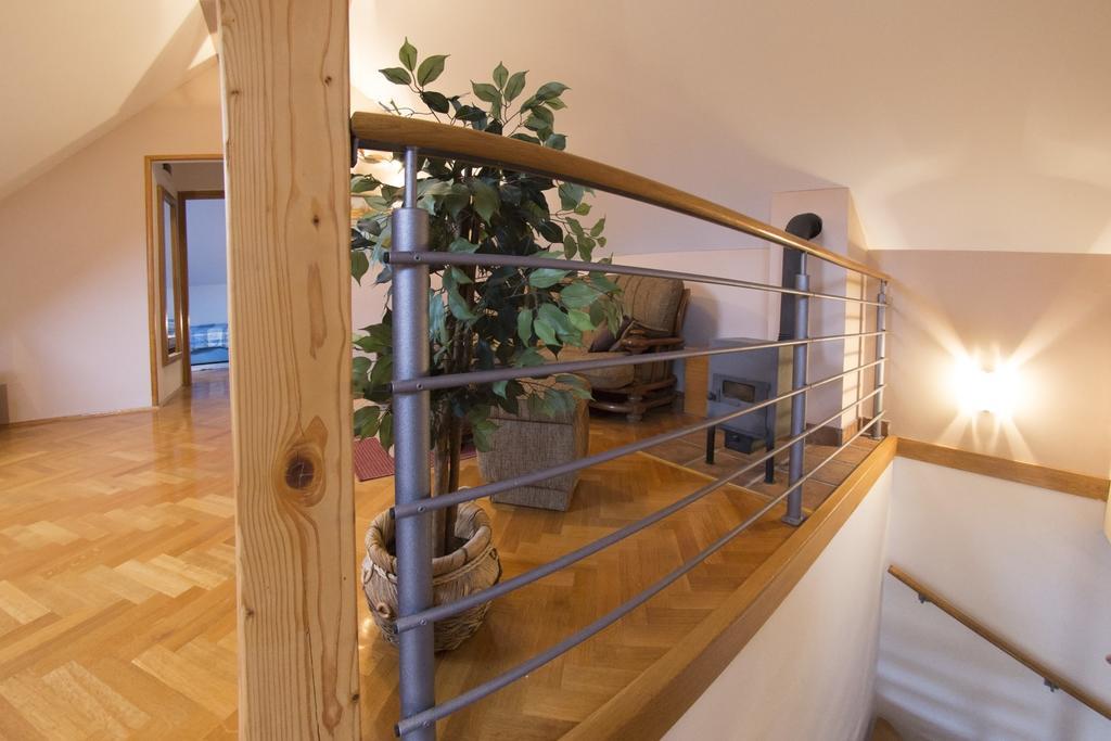 Apartment Oreskovic Otočac Eksteriør bilde